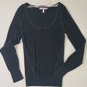 Victoria's Secret Women's Black Scoop Neck Lightweight Sweater with Lace NWOT